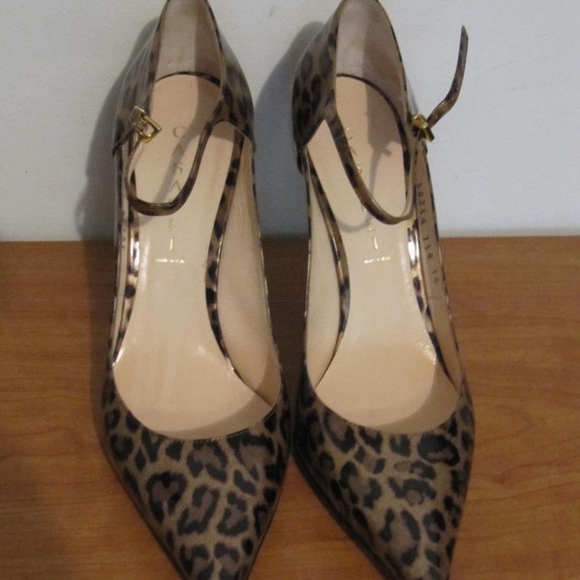 Casadei Pellame leopard-patent T-strap pump, SZ40 - Picture 6 of 8